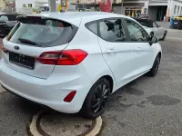Gebraucht Ford Fiesta Cool & Connect 101 PS (74 kW) 2017 Weiß Kleinwagen