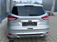 Gebraucht Ford Kuga Individual 179 PS (131 kW) 2015 Silber SUV