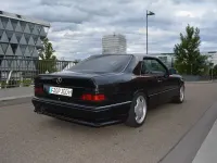Gebraucht Mercedes E300 180 PS (132 kW) 1989 Schwarz Coupé
