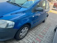 Gebraucht VW Fox 60 PS (44 kW) 2011 Blau Kleinwagen