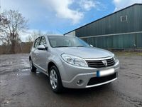 Gebraucht Dacia Sandero 87 PS (63 kW) 2010 Silber Kleinwagen
