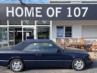 Gebraucht Mercedes E300 220 PS (161 kW) 1992 Blau Cabrio