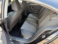 Gebraucht VW Passat 160 PS (117 kW) 2011 Schwarz Limousine