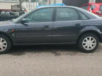 Gebraucht Audi A4 90 PS (66 kW) 1995 Violet Limousine