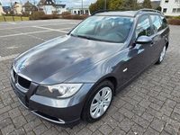 Gebraucht BMW 318 129 PS (94 kW) 2006 Grau Kombi