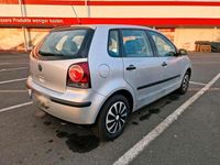 Second-hand VW Polo 65 CP (47 kW) 2008 Argintiu Hatchback
