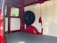 Gebraucht Mercedes Vito 163 PS (119 kW) 2019 Jupiterrot Van