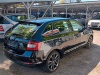 Usata Skoda Rapid Active 90 CV (66 kW) 2016 Nero Utilitaria