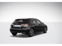 Gebraucht Mercedes A200 Advanced 163 PS (119 kW) 2024 Schwarz Coupé