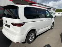 Gebraucht VW Multivan 150 PS (110 kW) 2024 Weiß Van / Kleinbus