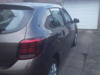 Gebraucht Dacia Sandero 73 PS (53 kW) 2018 Braun Limousine