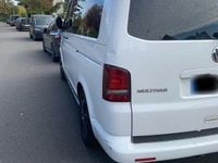 Second-hand VW Multivan Edition 179 CP (131 kW) 2011 Alb Monovolum