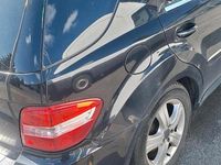 Gebraucht Mercedes ML280 190 PS (139 kW) 2008 Schwarz SUV