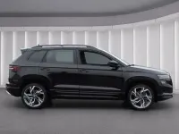Neu Skoda Karoq SportLine 150 PS (110 kW) 2026 Grau SUV