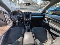 Gebraucht VW Scirocco 122 PS (89 kW) 2009 Weiß Coupé