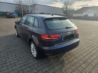 Usata Audi A3 116 CV (85 kW) 2017 Blu Berlina