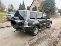 Gebraucht Mitsubishi Pajero 190 PS (139 kW) 2016 Grau SUV