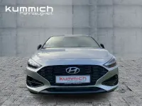 Gebraucht Hyundai i30 Advantage 140 PS (102 kW) 2024 Shimmering silver (silber) Limousine