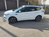 Gebraucht Ford Kuga ST-Line 182 PS (133 kW) 2017 Weiß SUV