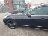 Gebraucht Mercedes E200 184 PS (135 kW) 2012 Schwarz Kombi