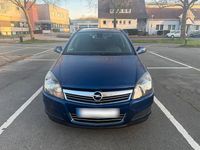 Gebraucht Opel Astra 110 PS (80 kW) 2010 Blau Kombi