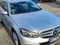 gebraucht Mercedes E350 4MATIC T AVANTG., abs. Vollaustattung