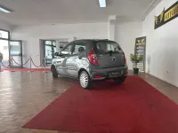 Gebraucht Hyundai i10 Edition 69 PS (50 kW) 2014 Grau Kleinwagen