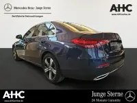 Gebraucht Mercedes C200 Avantgarde 204 PS (150 kW) 2024 Metalliclack sodalithblau Limousine