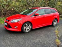 Gebraucht Ford Focus S 150 PS (110 kW) 2013 Rot Kombi