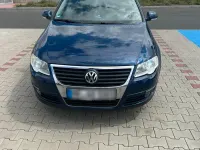 Gebraucht VW Passat 140 PS (102 kW) 2009 Blau Kombi