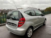 Gebraucht Mercedes A170 Elegance 116 PS (85 kW) 2005 Silber Limousine