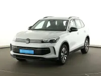 Gebraucht VW Tiguan Life 131 PS (96 kW) 2025 Oryxweiß perlmutteffekt SUV