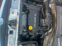 Gebraucht Opel Corsa 75 PS (55 kW) 2003 Silber Kleinwagen