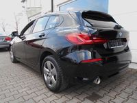 Gebraucht BMW 118 136 PS (100 kW) 2022 Schwarz Kleinwagen