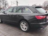 Gebraucht Audi A4 Sport 170 PS (125 kW) 2020 Schwarz Kombi