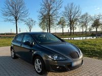 Usata Seat Leon 170 CV (125 kW) 2010 Grigio Utilitaria