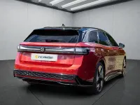 Gebraucht VW ID.7 250 kW (340 PS) 2025 Rot Kombi