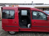 Gebraucht VW Caddy Comfortline 102 PS (75 kW) 2011 Rot Van / Kleinbus