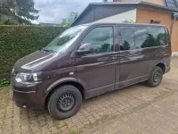 Gebraucht VW Caravelle Trendline 140 PS (102 kW) 2014 Violett Van