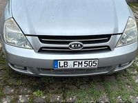 Gebraucht Kia Carnival EX 185 PS (136 kW) 2006 Silber Van / Kleinbus