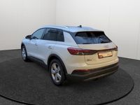 Gebraucht Audi Q4 e-tron Comfort 125 kW (170 PS) 2023 Weiss SUV