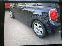 Gebraucht Mini Cooper Chili 136 PS (100 kW) 2019 Schwarz Kleinwagen