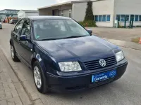 Gebraucht VW Bora 101 PS (74 kW) 2000 Blau Limousine