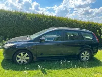 Gebraucht Ford Focus 109 PS (80 kW) 2010 Schwarz Kombi