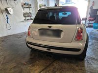 Usado Mini Cooper 90 HP (66 kW) 2005 Cinzento Citadino