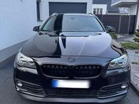 Gebraucht BMW 525 Luxury Line 218 PS (160 kW) 2015 Schwarz Kombi