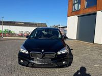 Gebraucht BMW 218 Advantage 150 PS (110 kW) 2017 Schwarz Kombi