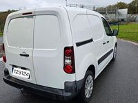 Gebraucht Citroën Berlingo Attraction 75 PS (55 kW) 2014 Weiß Van / Kleinbus