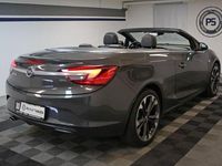 Second-hand Opel Cascada 165 CP (121 kW) 2014 Argintiu Cabrio