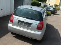 Gebraucht Citroën C2 60 PS (44 kW) 2005 Silber Kleinwagen